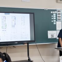 2024年9月7日常葉大学附属中学校出張大工のおしごと_MAR_6575_compressed