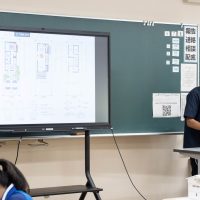 2024年9月7日常葉大学附属中学校出張大工のおしごと_MAR_6574_compressed