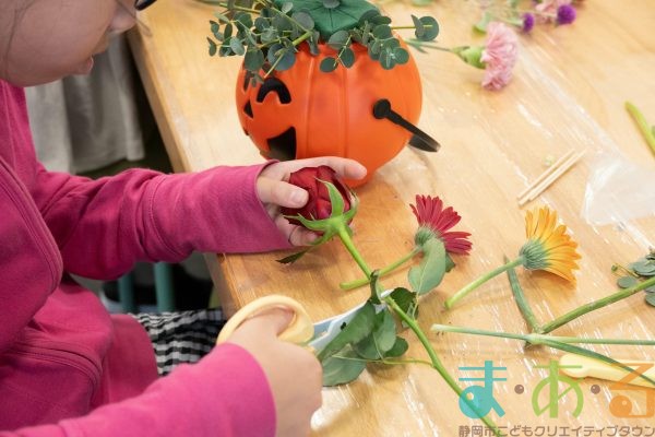 10月26日ハロウィンのフラワーアレンジ