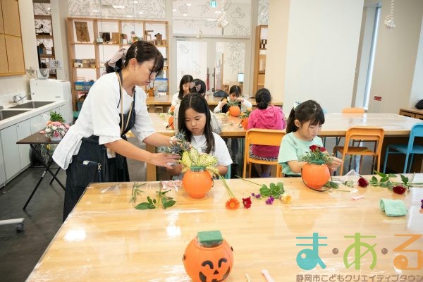 10月26日ハロウィンのフラワーアレンジ