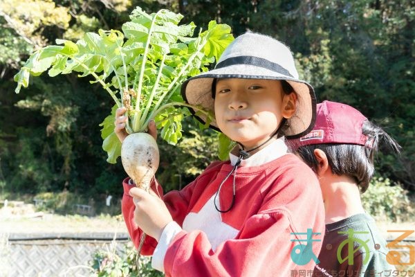 2024年12月14日_冬の里山で収穫体験とクラフト