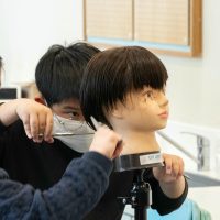 2025年2月24日_理容師のおしごと体験ヘアカットやセットを体験しよう！