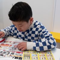 2025年2月6日_静岡市立賎機南小学校プラモデル作り食品サンプル