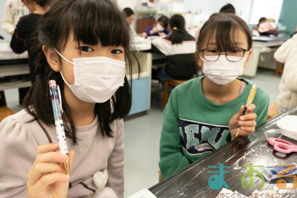 2025年2月2日_まある×るくる特別講座ハーバリウムの不思議を学んで、世界に一つだけのオリジナルボールペンとフラワードームを作ろう！_