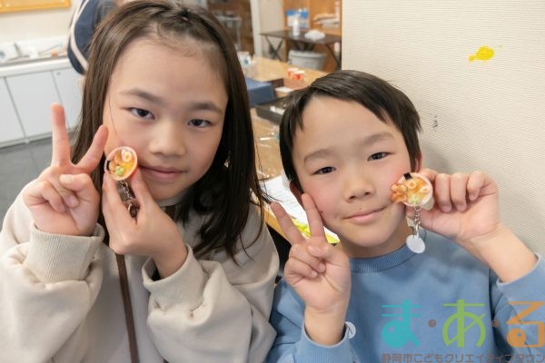 2025年3月16日_食品サンプルを作ってみよう！「ラーメン」と「チャーハン」のキーホルダー_