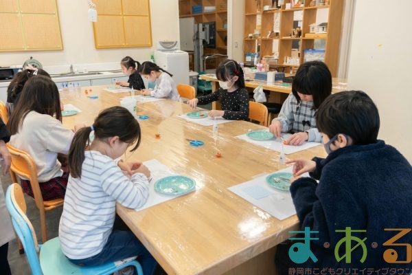 2025年3月16日_食品サンプルを作ってみよう！「ラーメン」と「チャーハン」のキーホルダー_