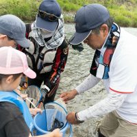 2025年6月1日_興津川で鮎の放流体験_