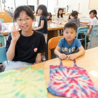 2025年8月26日_タイダイ染めで夏色バッグ作り_