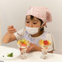 2025年7月31日_親子でひんやり冷たいパフェ作り