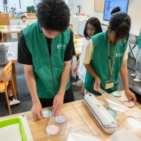 2025年8月11日_科学実験！ペーパークロマトグラフィーでしおり作り