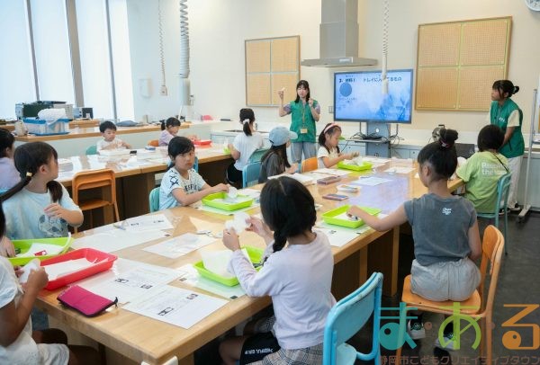2025年8月11日_科学実験！ペーパークロマトグラフィーでしおり作り
