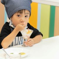 2025年7月31日_親子でひんやり冷たいパフェ作り