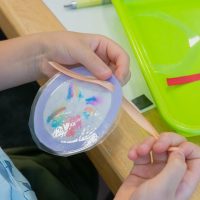 2025年8月11日_科学実験！ペーパークロマトグラフィーでしおり作り
