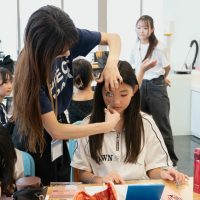 2025年8月14日_メイクアップアーティストに学ぶメイク術