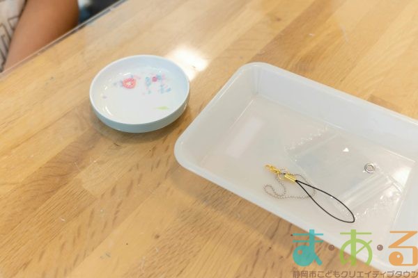 2025年8月15日_キーホルダーを作るおしごと