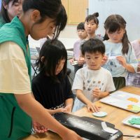 2025年8月11日_科学実験！ペーパークロマトグラフィーでしおり作り