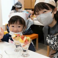 2025年7月31日_親子でひんやり冷たいパフェ作り