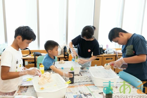 2025年8月26日_タイダイ染めで夏色バッグ作り_