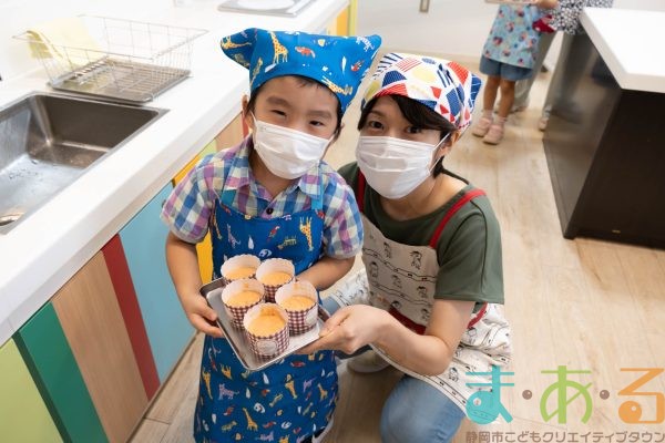 2025年9月27日_うさぎのにんじんカップケーキ作り