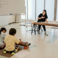 2025年9月27日_和楽器にチャレンジ琴をひいてみよう