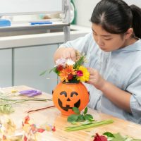 2025年10月19日」_ハロウィンのフラワーアレンジ！