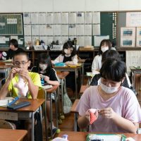 2025年9月25日_静岡市立清水高部小学校_保育士