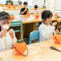 2025年10月19日」_ハロウィンのフラワーアレンジ！