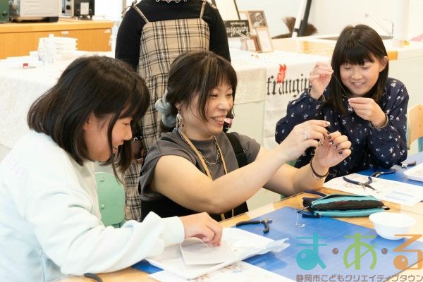 2025年11月1日_「snowflake雪の結晶イヤリング」を作ろう！