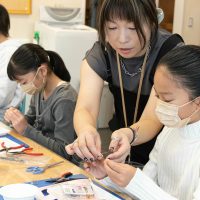 2025年11月1日_「snowflake雪の結晶イヤリング」を作ろう！