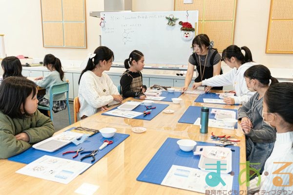 2025年11月1日_「snowflake雪の結晶イヤリング」を作ろう！