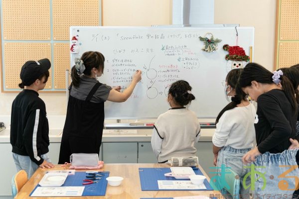 2025年11月1日_「snowflake雪の結晶イヤリング」を作ろう！