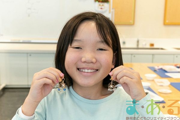 2025年11月1日_「snowflake雪の結晶イヤリング」を作ろう！