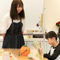 2025年10月19日」_ハロウィンのフラワーアレンジ！