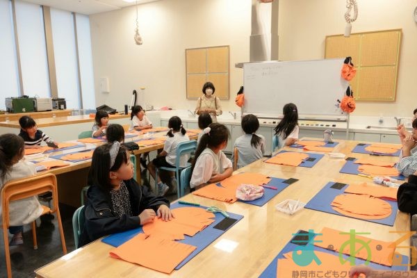 2025年10月11日_かぼちゃバッグ作り