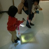 2025年11月14日_ぞうけいあそび（まっくらピカピカ）