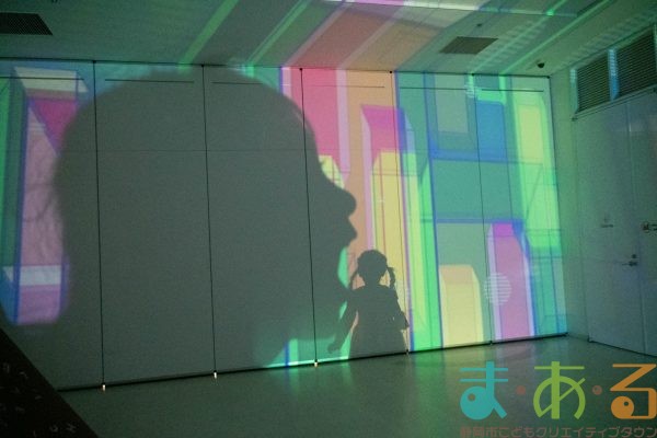 2025年11月14日_ぞうけいあそび（まっくらピカピカ）