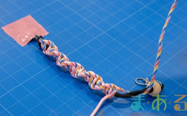 2025年11月9日_オリジナルストラップを作ろう！