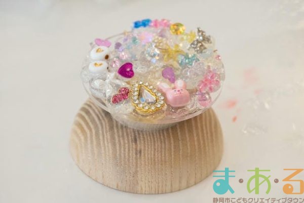 2025年11月30日_キラキラプレート作りに挑戦!