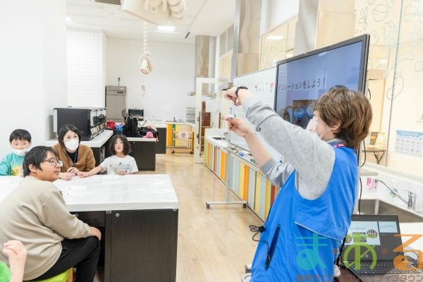 2025年12月16日_静岡市立服織小学校_