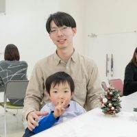 2025年12月13日_松ぼっくりのツリー作り