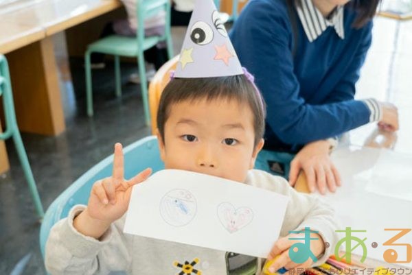 2025年11月30日_キラキラプレート作りに挑戦!