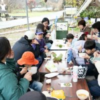 2025年12月20日_冬の里山で収穫体験