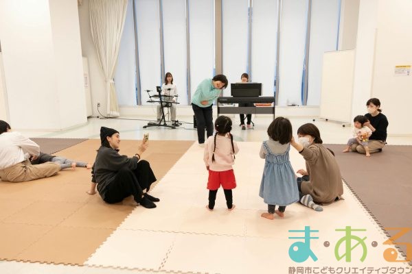 2025年11月25日_るんるん♪おんがくあそび（あきのおとをみつけよう！）