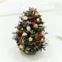 2025年12月13日_松ぼっくりのツリー作り