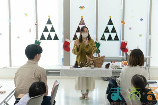 2025年12月13日_松ぼっくりのツリー作り