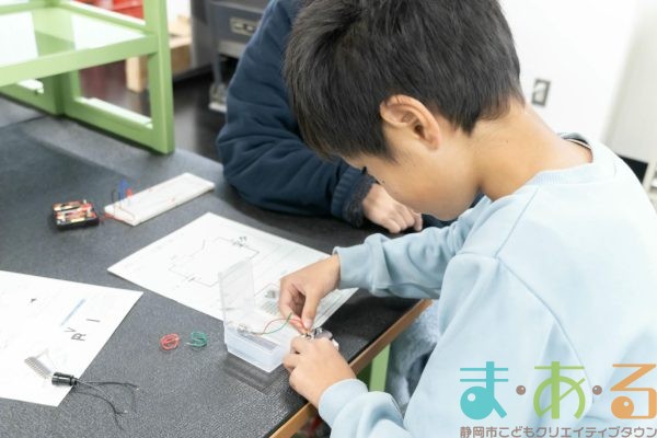 2026年1月17日_未来のものづくりフェス~LEDライトと空気鉄砲を作って遊ぼう!~