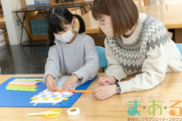 2026年1月5日_〇と□のカラフルバック作り_