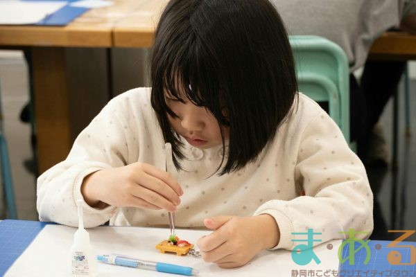 2026年2月23日_お寿司のキーホルダーとアイシングクッキーを作ろう！