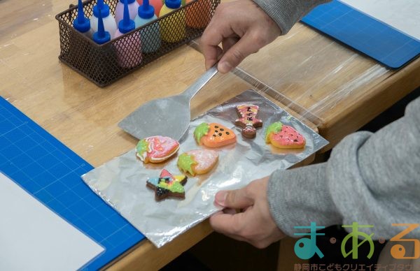 2026年2月23日_お寿司のキーホルダーとアイシングクッキーを作ろう！